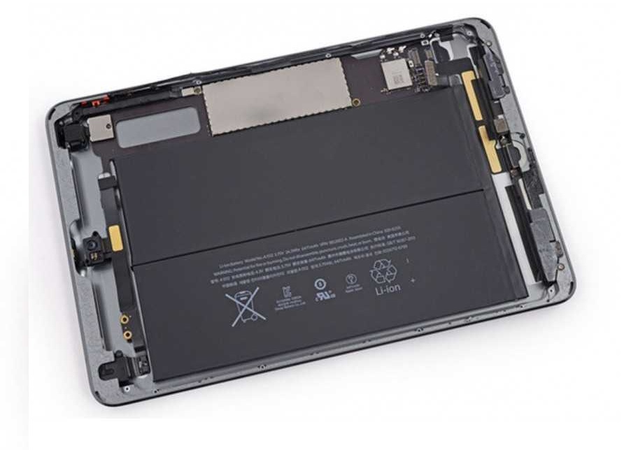 Thay pin Ipad Gen 8 10.2 - Sua chua dien thoai Minh Phat Mobile HCM - Bac Lieu 0979150456 web https://minhphatmobile.vn