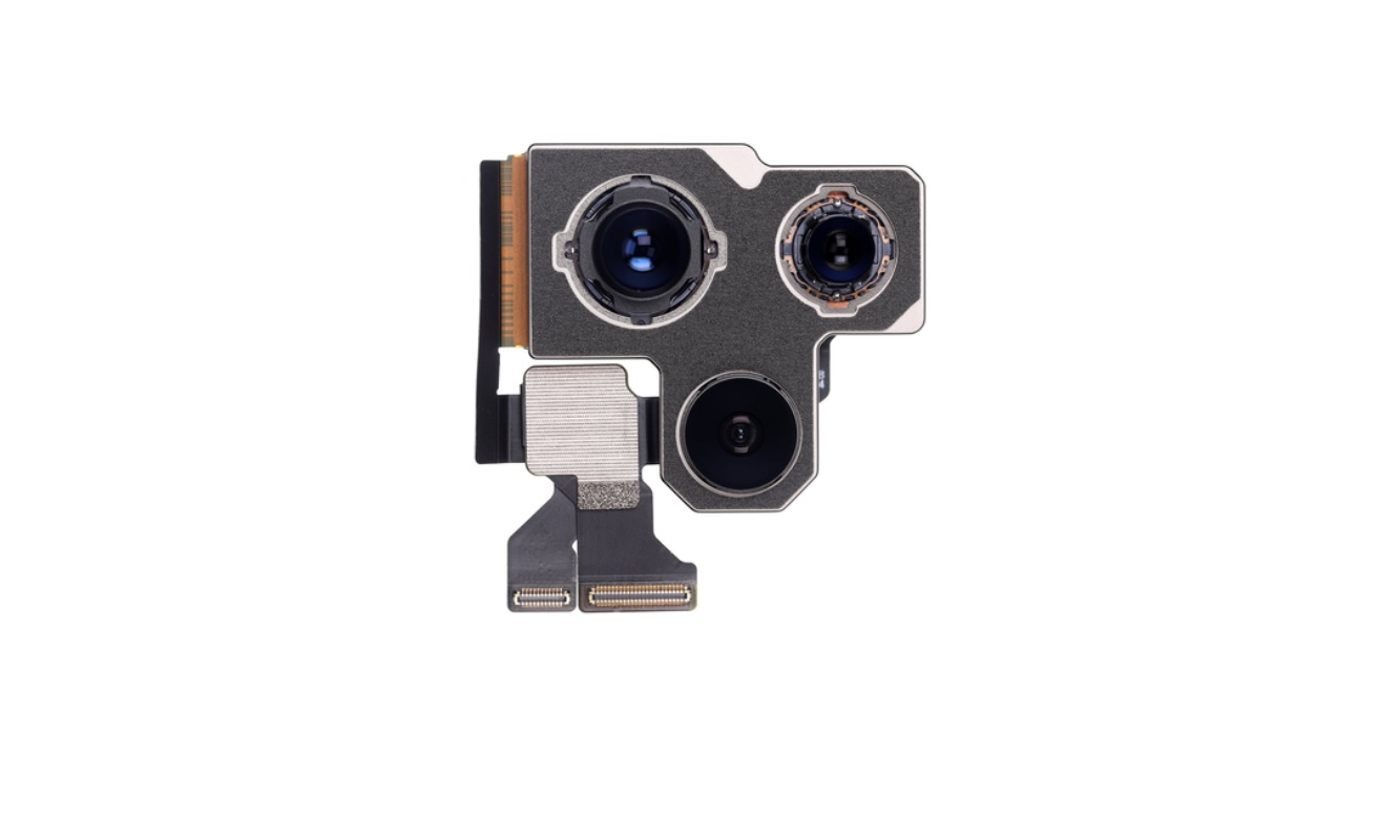 Thay camera sau Iphone 13 Pro Max-Sua chua dien thoai Minh Phat Mobile HCM - Bac Lieu 0979150456 web https://minhphatmobile.vn