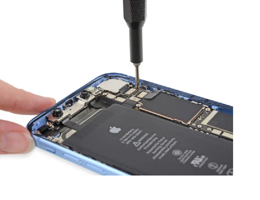 Cảm Ứng Trên Main IPhone 14 - Minh Phat Mobile HCM - Bac Lieu https://minhphatmobile.vn - 0979 56 26 56
