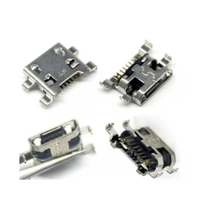 Thay chân sạc LG V10 - Sua chua dien thoai Minh Phat Mobile HCM - Bac Lieu 0979150456 web https://minhphatmobile.vn