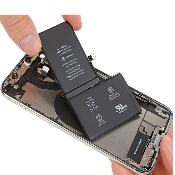 Thay pin điện thoại Iphone 11 Pro - Sua chua dien thoai Minh Phat Mobile HCM - Bac Lieu 0979150456 web https://minhphatmobile.vn
